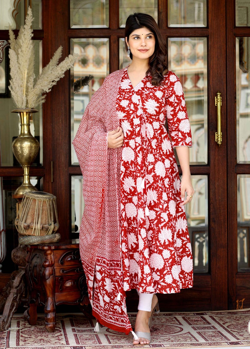 Miravan Red Floral Printed Anarkali Kurta & Dupatta for Women - Image 3